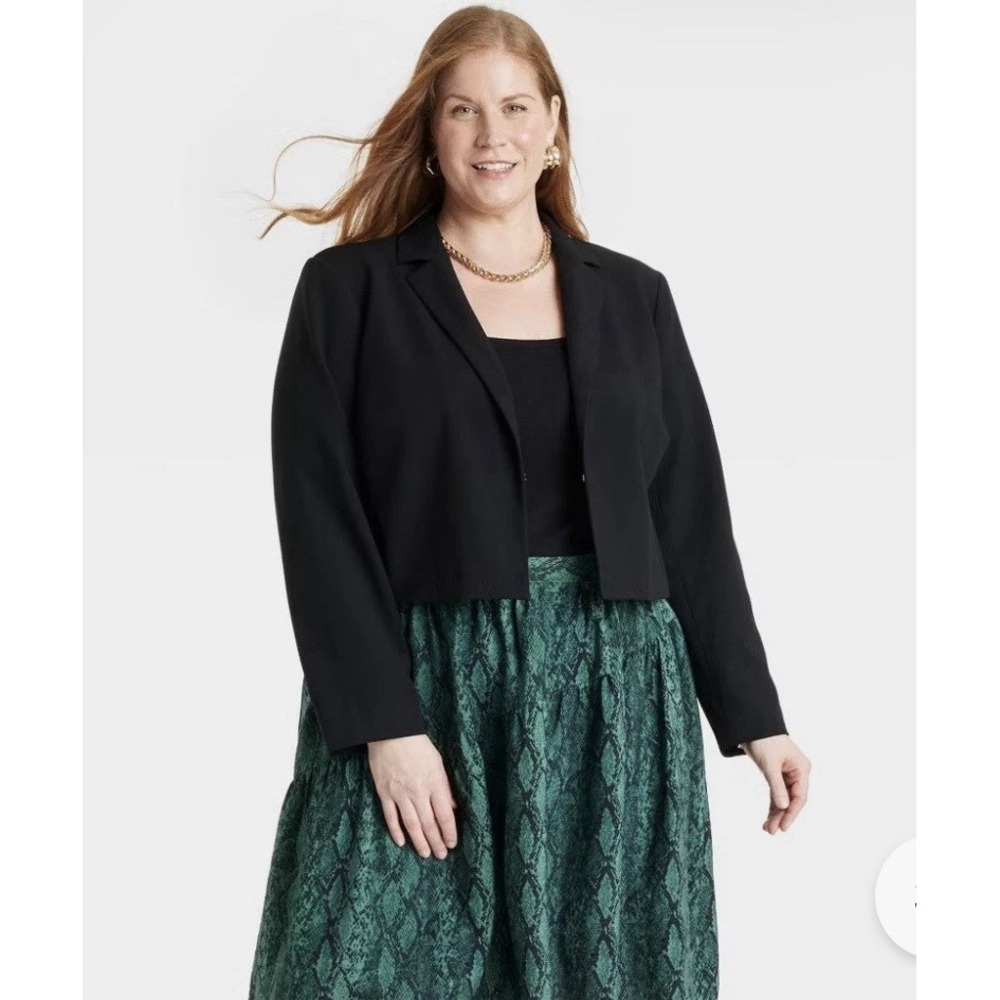 Ava & Viv Women's Cropped Black Blazer Jacket Crepe Length Size 2XL